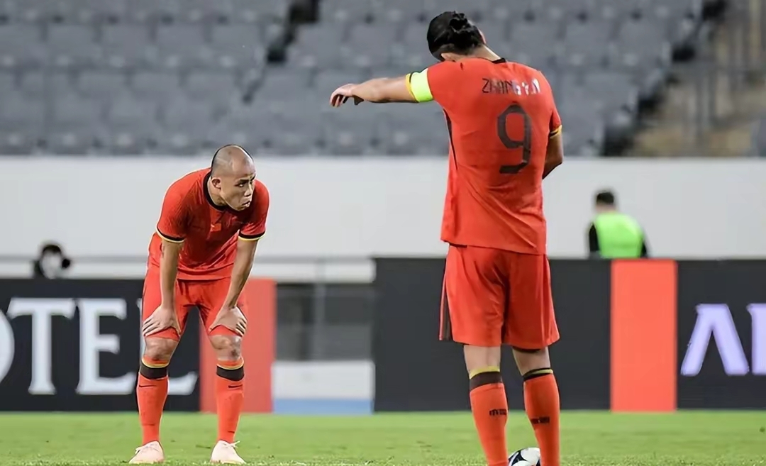 中超国际比赛日再迎强敌，皇家社会调整名单，主帅态度——赛场秩序良好，控场能力受关注的简单介绍星空体育星空体育官网入口